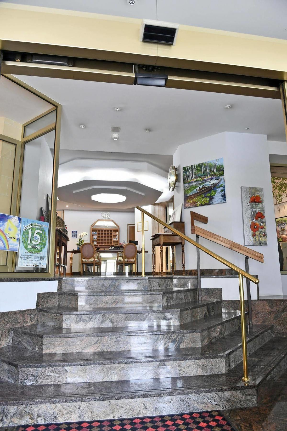 Le Grand Hotel แซ็ง-ก็องแต็ง ภายนอก รูปภาพ